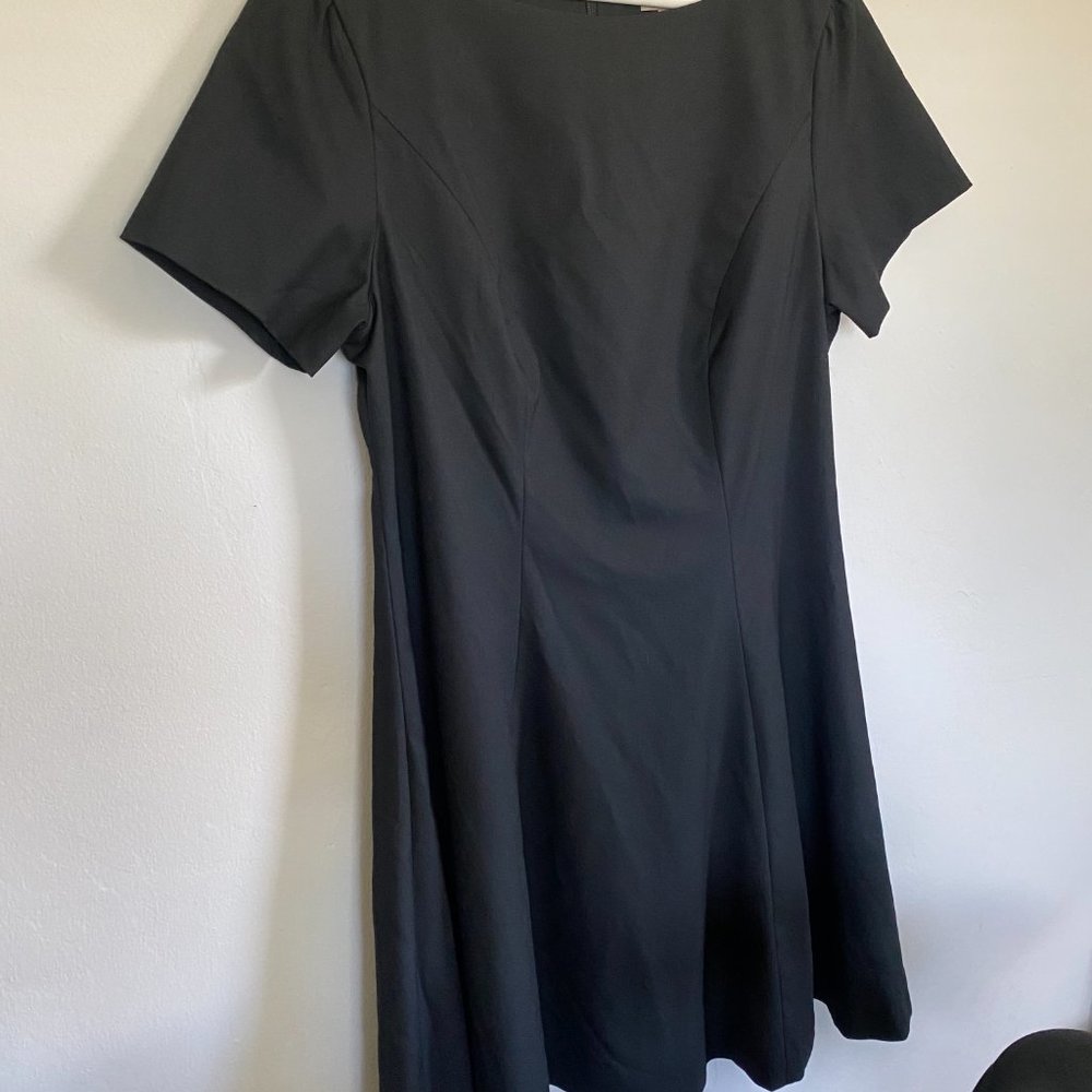 NWT H&M A-Line Black Dress Size 14 - NEVER WORN - Picture 3 of 3